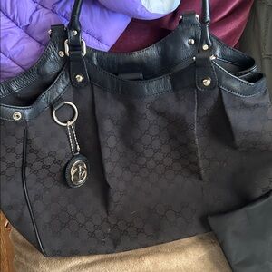 Authentic Gucci Sukey Tote Large - Black GG Monogram Canvas - Model 211943